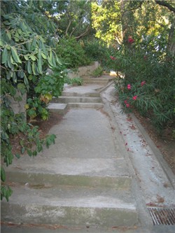 Tuin Saisonniere verhren Boulouris Var,frankrijk.